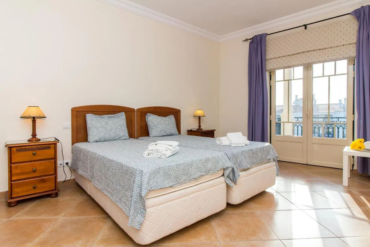 Oura Sunrise III Apartment - Sea View & Oura Beach & Top Location Albufeira 0*,  Portugal