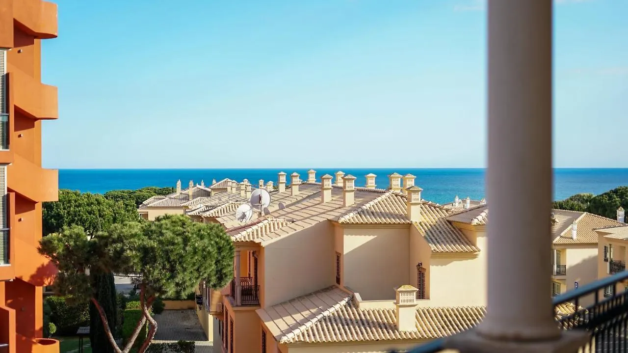 Oura Sunrise III Apartment - Sea View & Oura Beach & Top Location Albufeira
